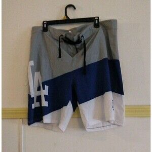 NWT Los Angeles Dodgers Genuine Merchandise Size L (36) Foco Brand Shorts